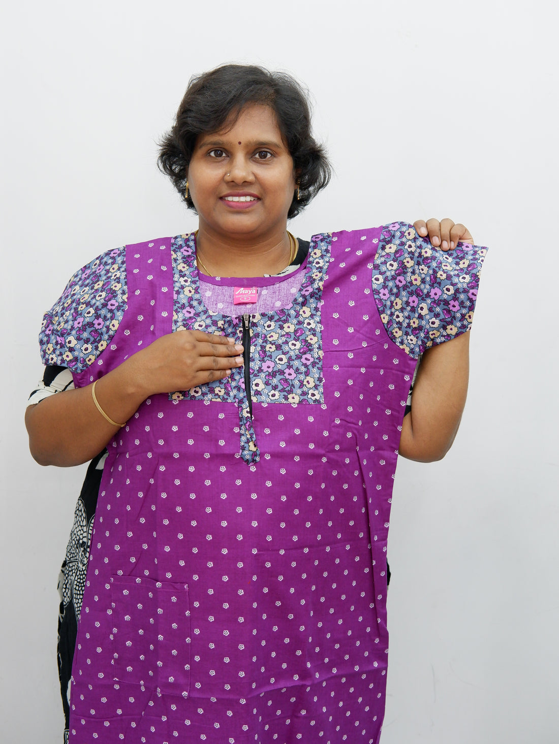 Elegant Zip-Front Pure Cotton Nighty