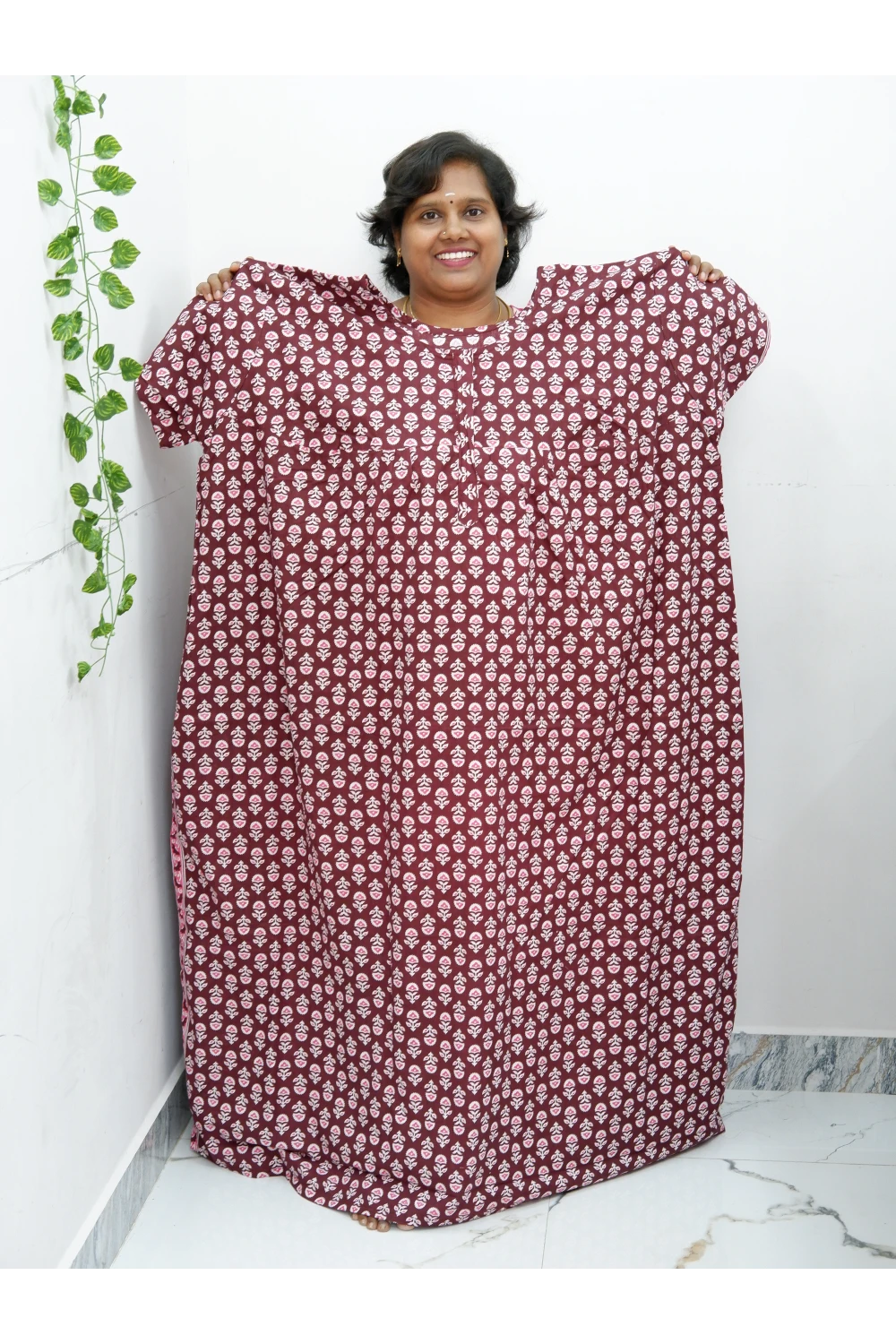 Plus Size Elegant Zip Nighty – Jyothi Cotton Breeze