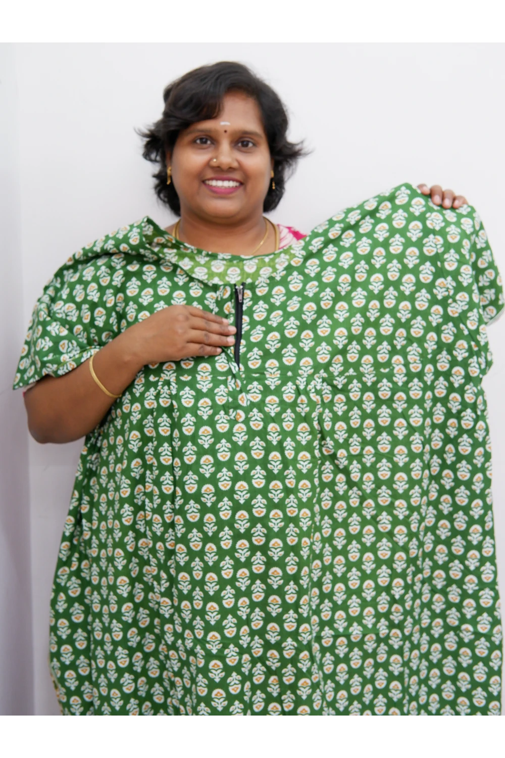 Plus Size Elegant Zip Nighty – Jyothi Cotton Breeze