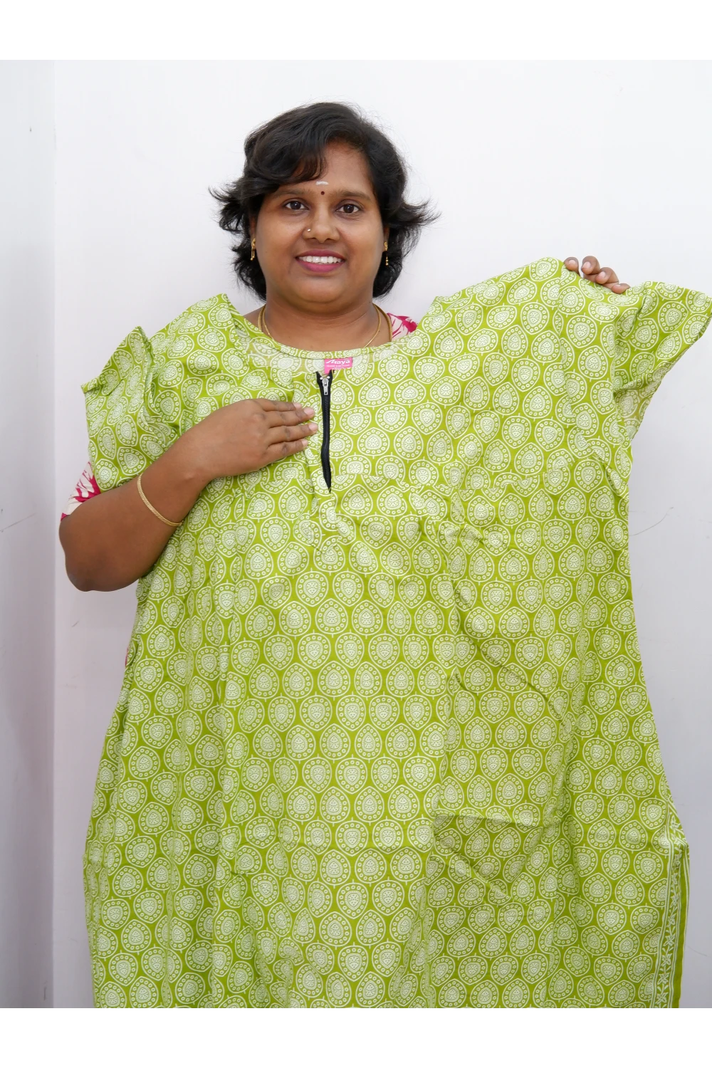Plus Size Elegant Zip Nighty – Jyothi Cotton Breeze