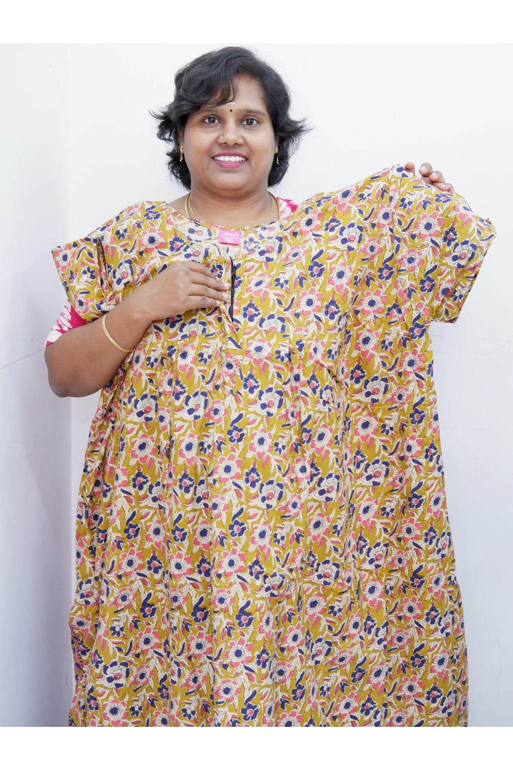 Plus Size Elegant Zip Nighty – Jyothi Cotton Breeze