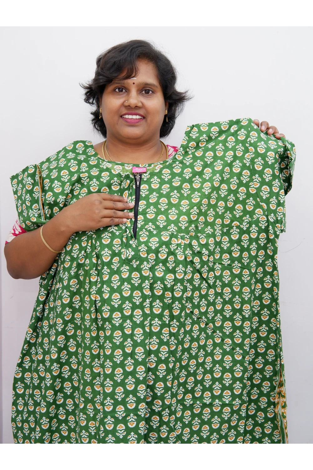 Plus Size Elegant Zip Nighty – Jyothi Cotton Breeze