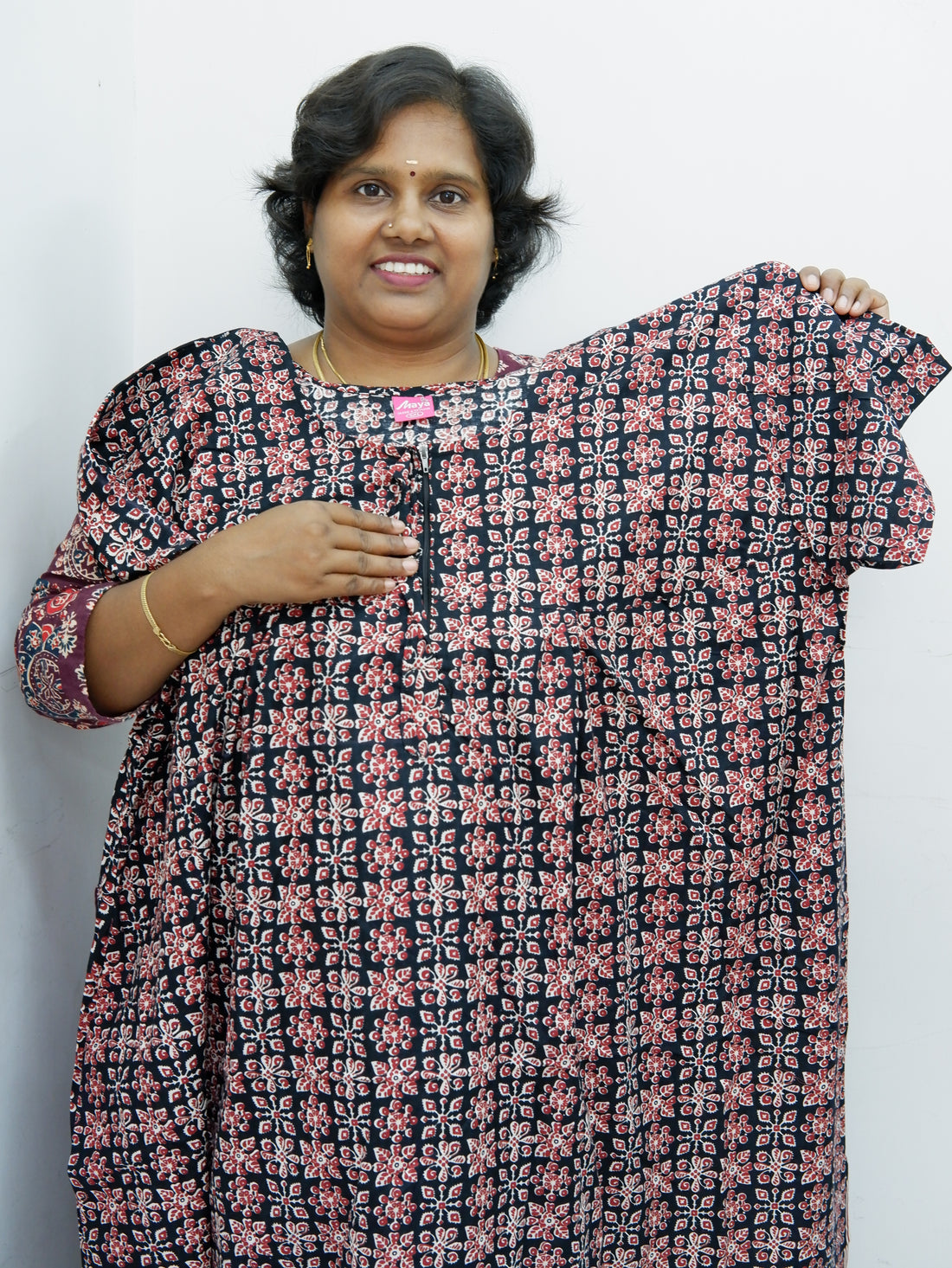 Plus Size Elegant Zip Nighty – Jyothi Cotton Breeze