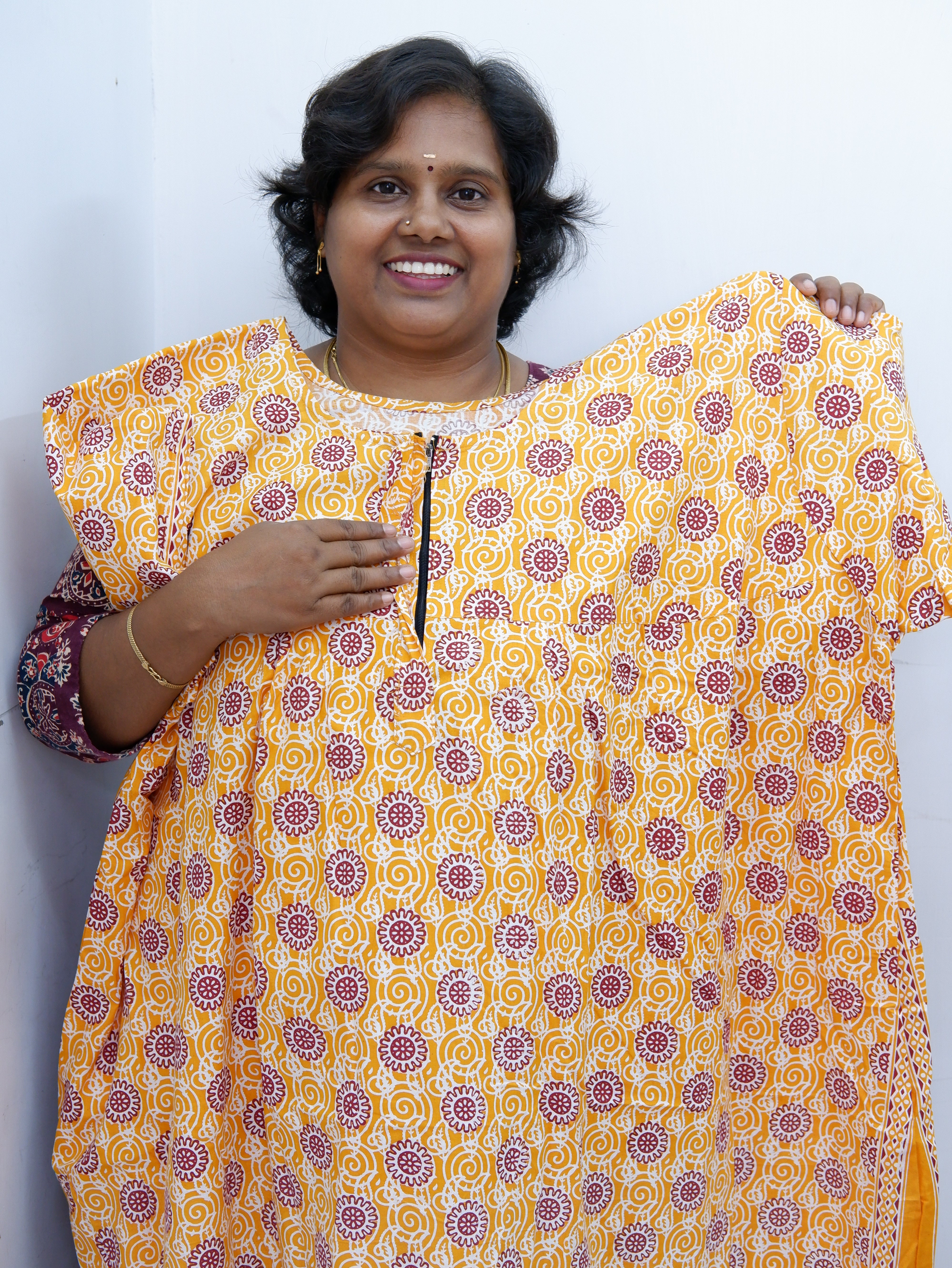 Plus Size Elegant Zip Nighty – Jyothi Cotton Breeze