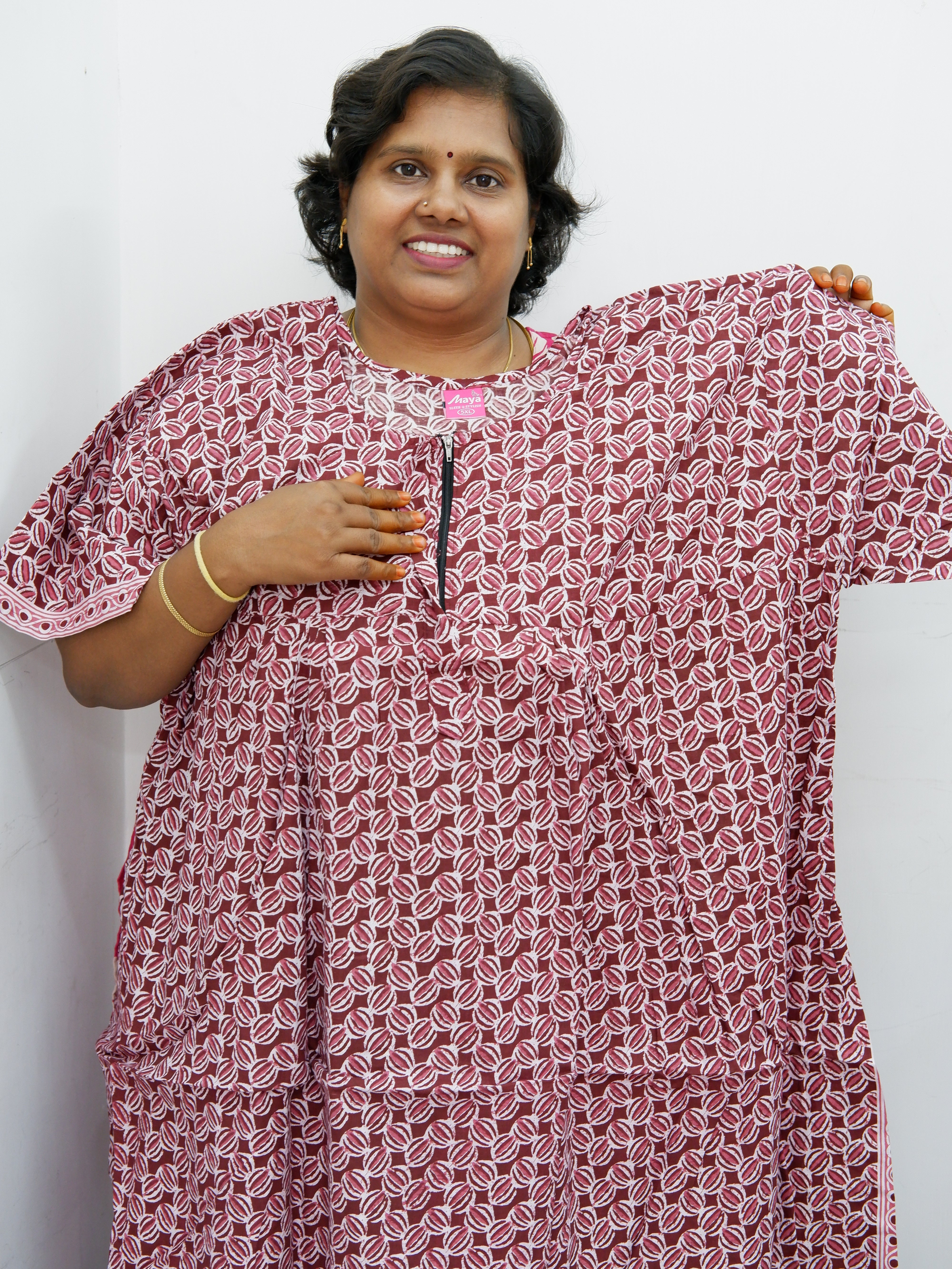 Plus Size Elegant Zip Nighty – Jyothi Cotton Breeze