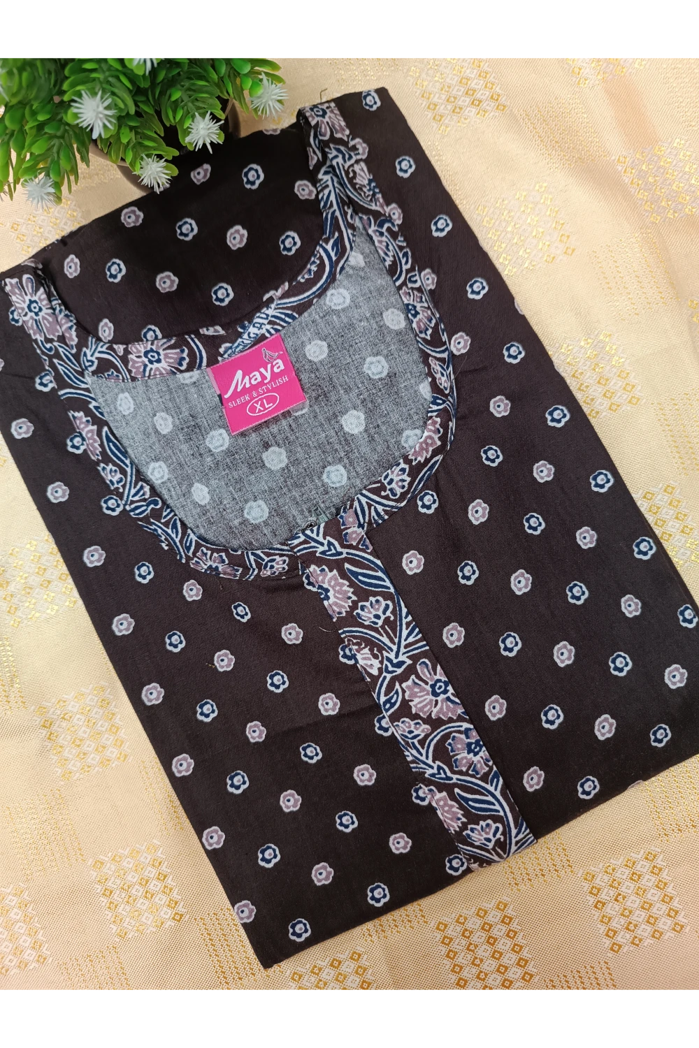 Elegant Zip-Front Pure Cotton Nighty