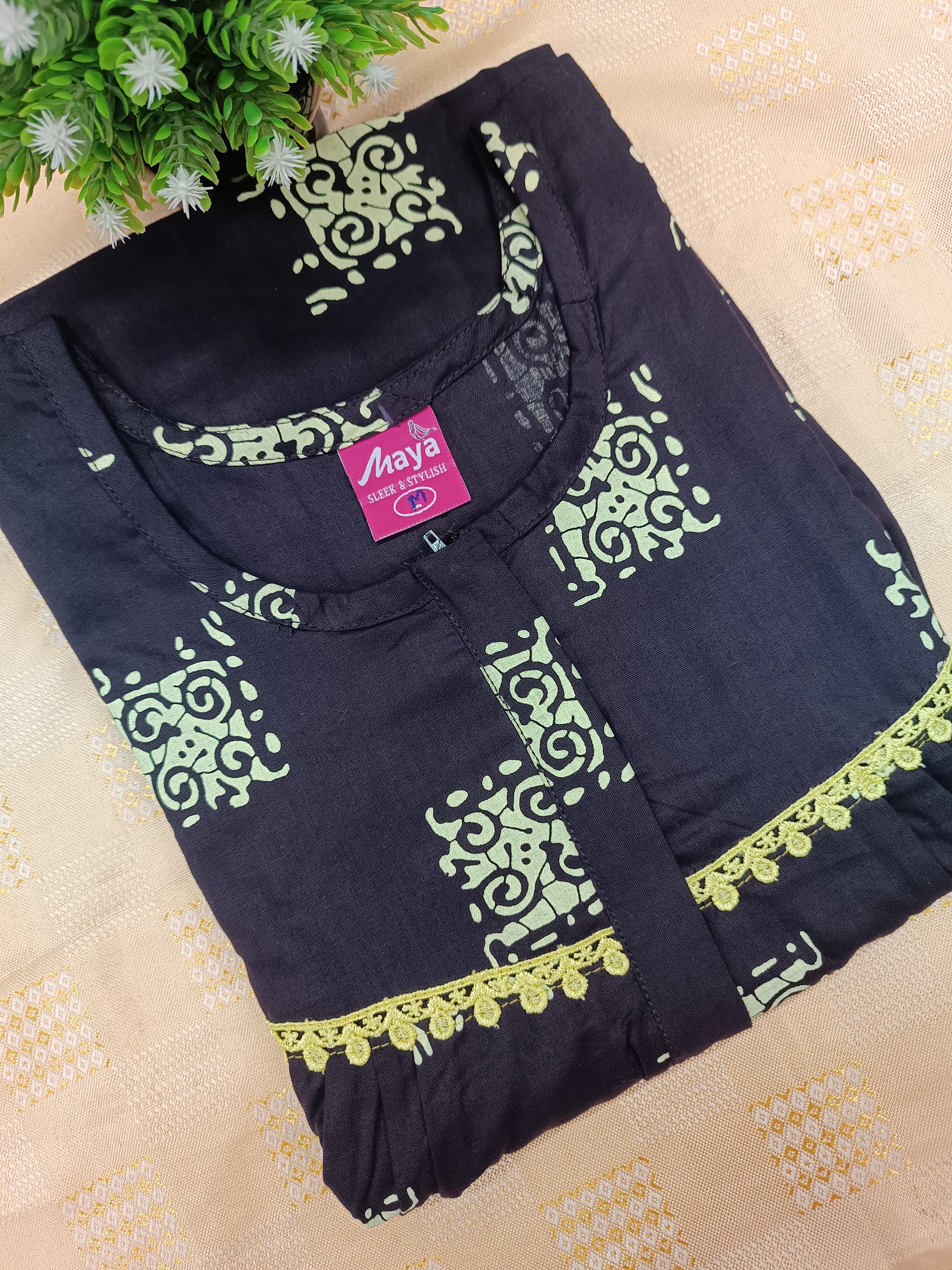 Elegant Zip-Front Pure Cotton Nighty