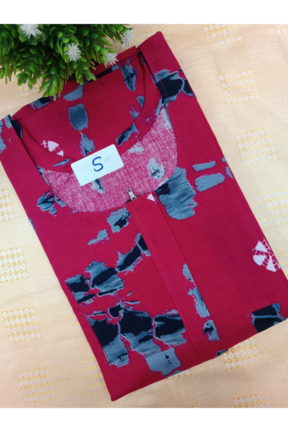 Elegant Zip-Front Pure Cotton Nighty