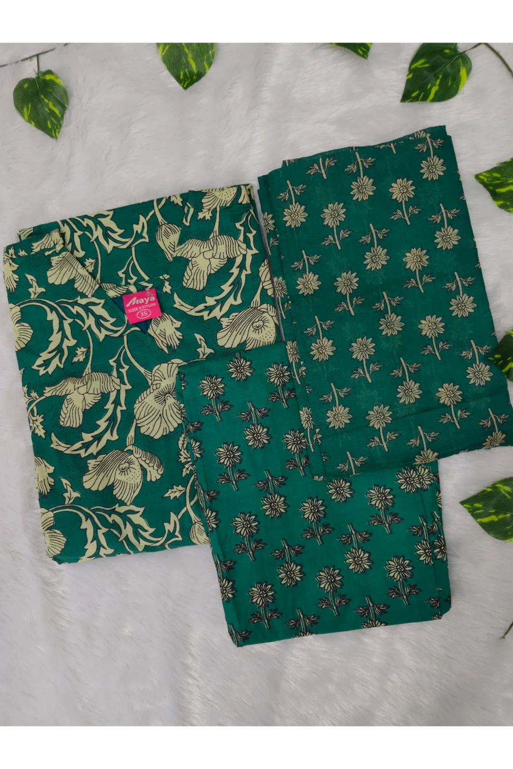 Graceful Cotton Printed Salwar Suit with Shawl – Casual & Festive Wear