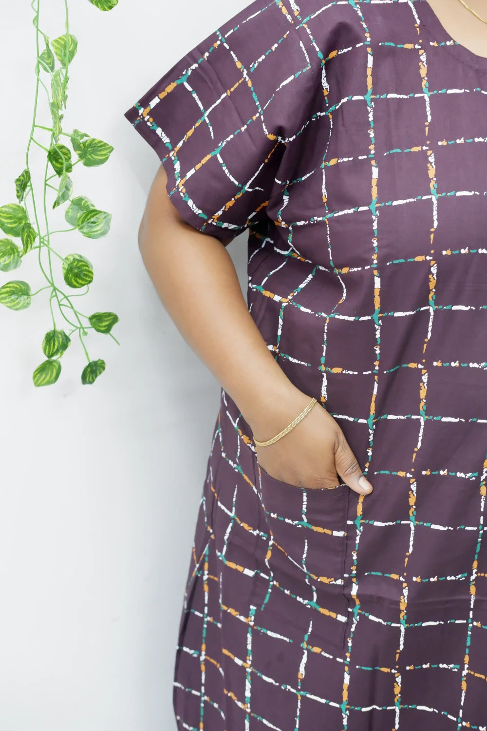 Feeding-Friendly Cotton Nighty with Long Zip