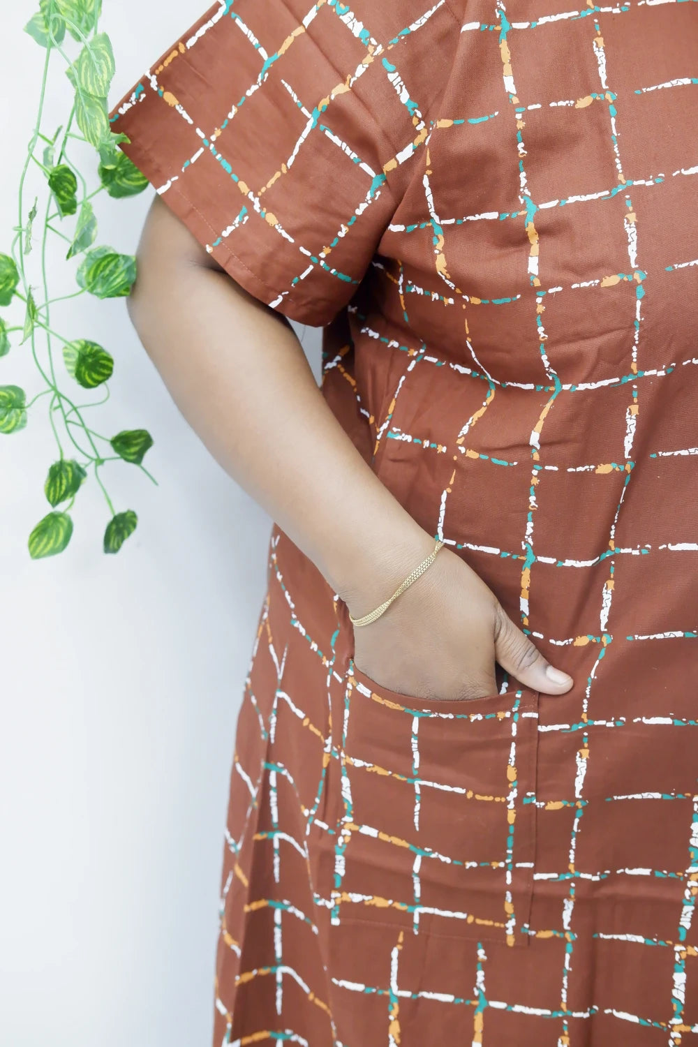 Feeding-Friendly Cotton Nighty with Long Zip