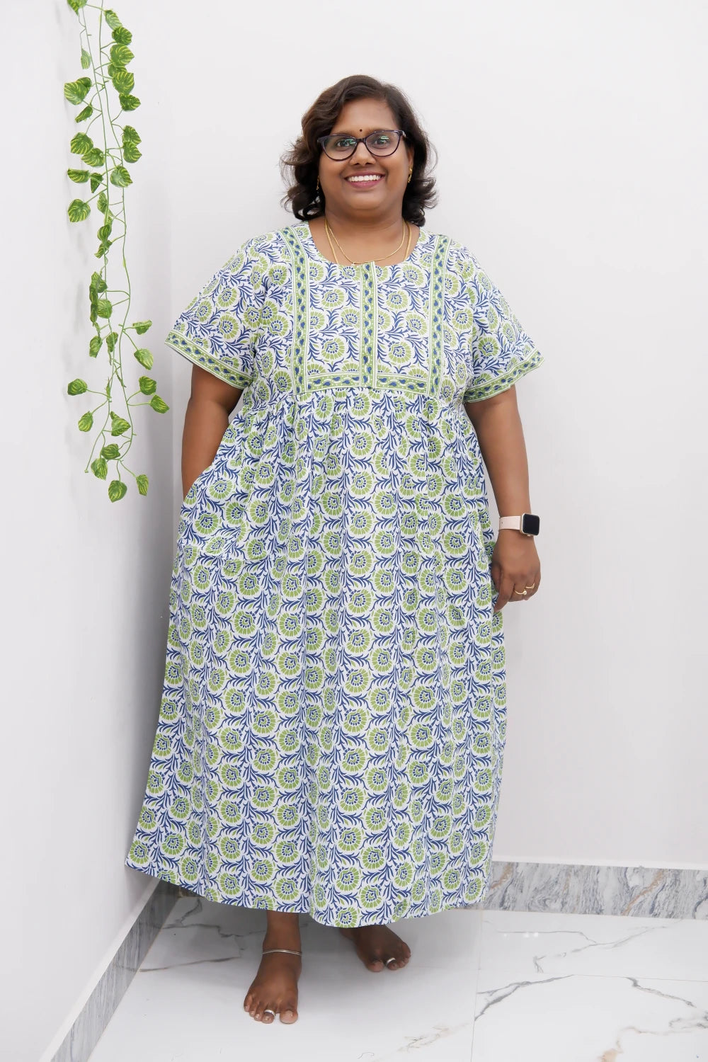 Midi Frock with Back Knot & Front Zip Jyothi Cotton Nighty
