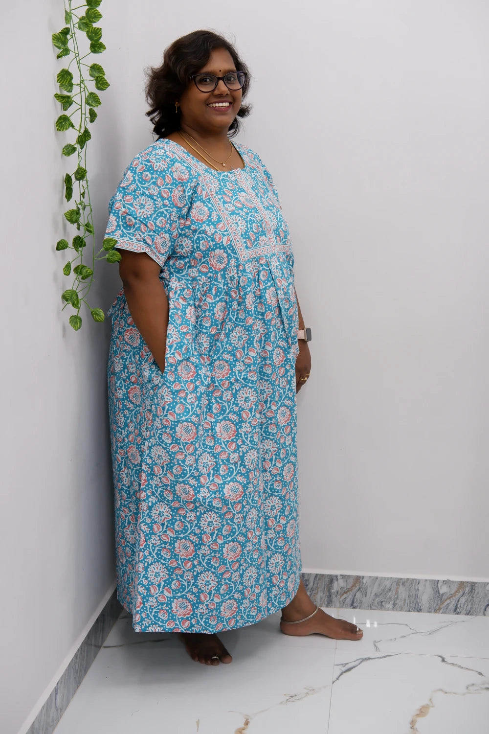 Midi Frock with Back Knot & Front Zip Jyothi Cotton Nighty