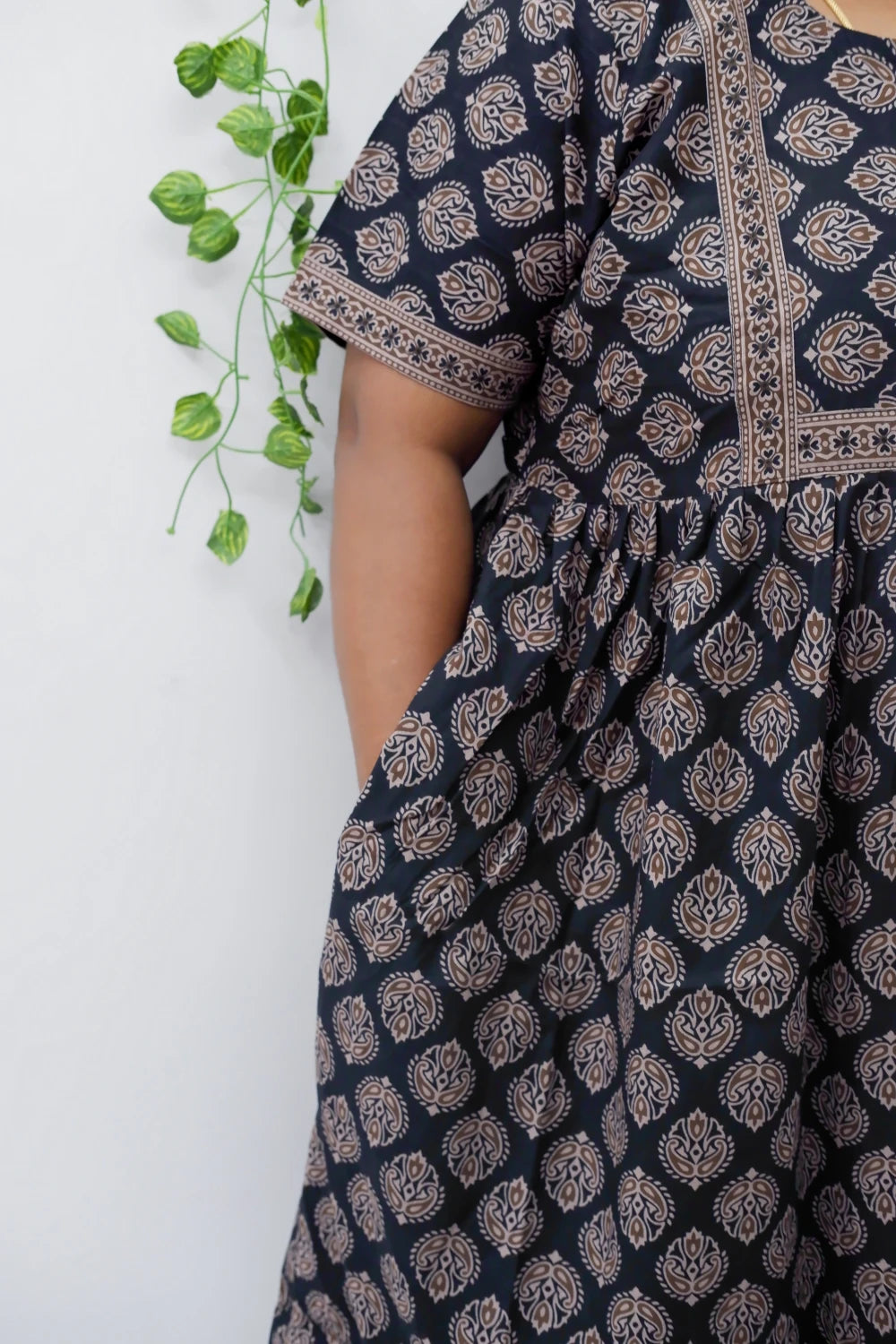 Midi Frock with Back Knot & Front Zip Jyothi Cotton Nighty