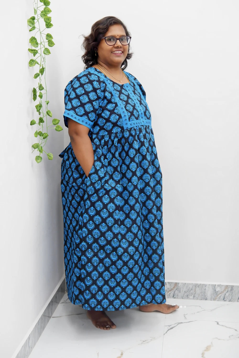 Midi Frock with Back Knot & Front Zip Jyothi Cotton Nighty