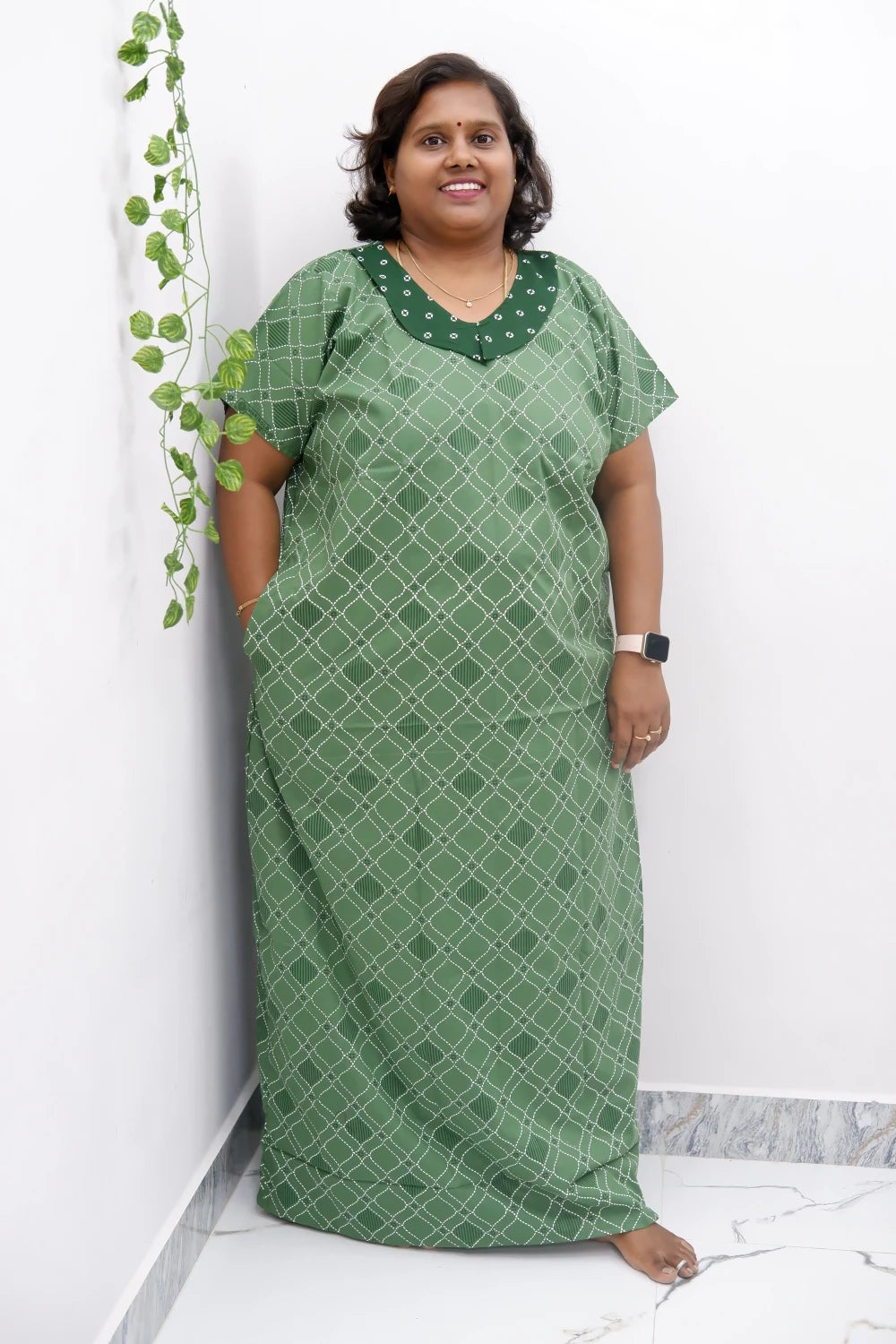 Vintage Style Peter Pan Collar Nighty