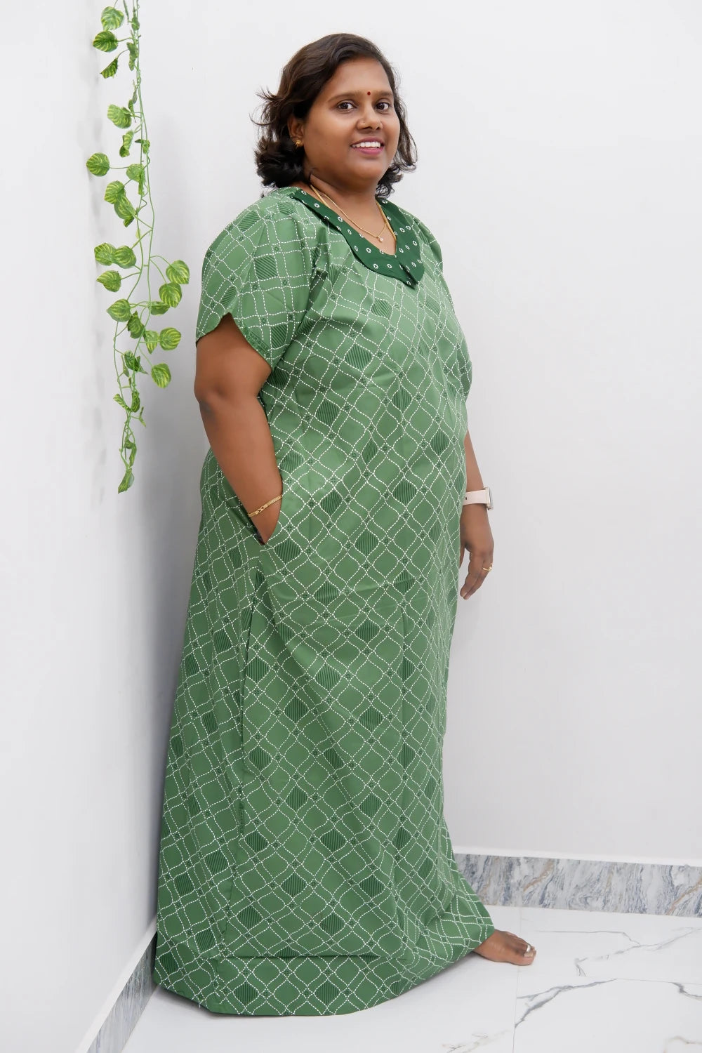 Vintage Style Peter Pan Collar Nighty