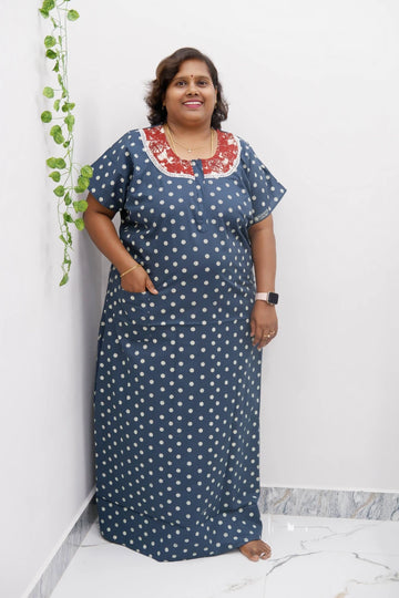Elegant Zip-Front Pure Cotton Nighty