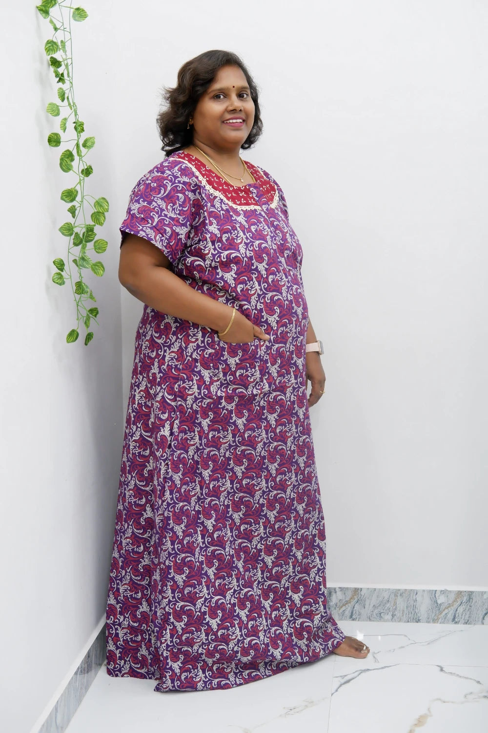Elegant Zip-Front Pure Cotton Nighty