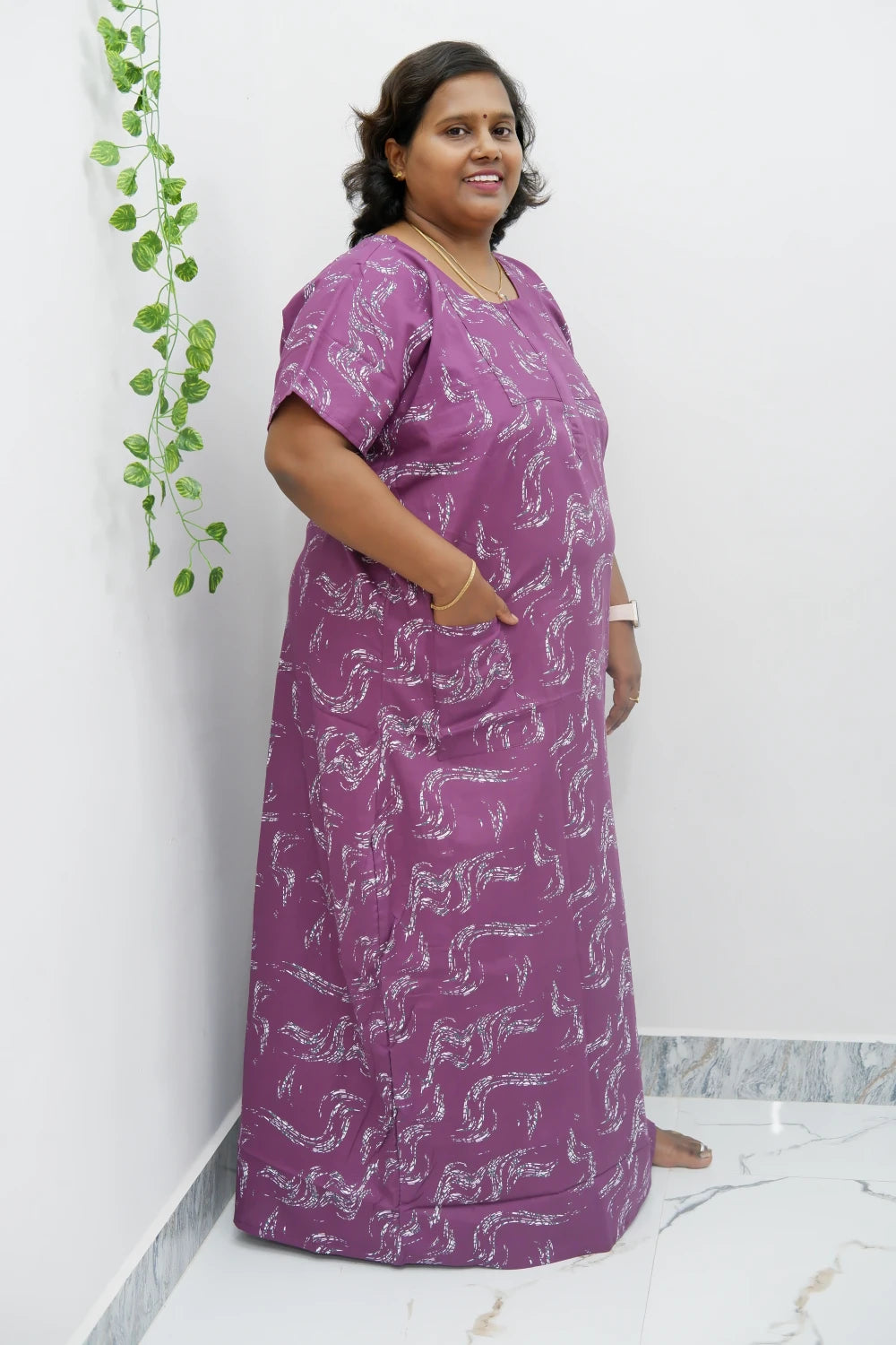 Elegant Zip-Front Pure Cotton Nighty