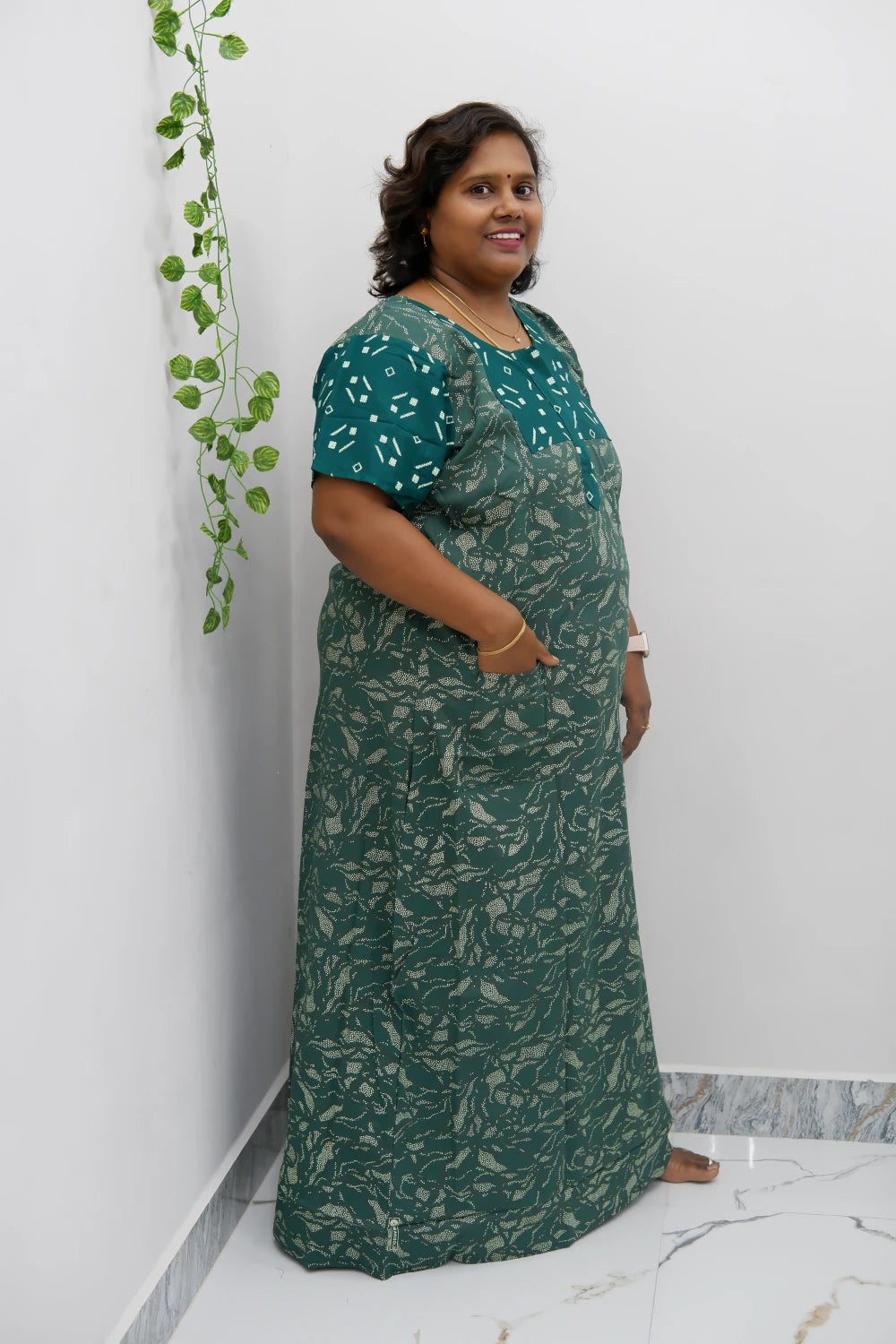 Elegant Zip-Front Pure Cotton Nighty