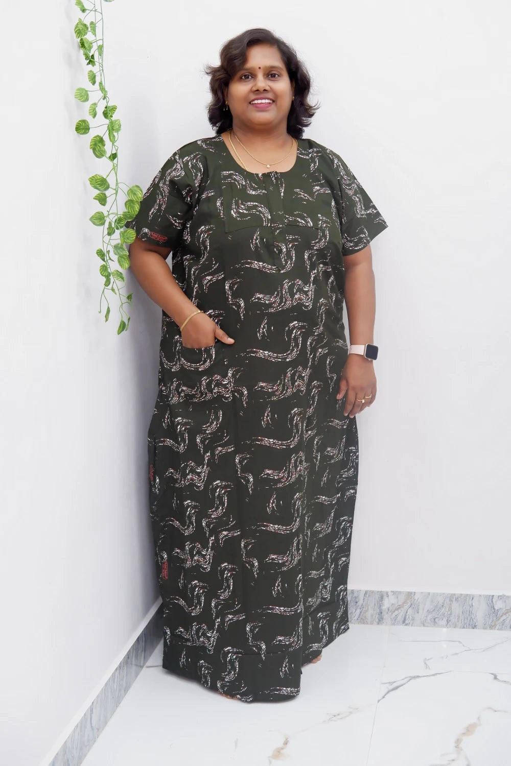 Elegant Zip-Front Pure Cotton Nighty