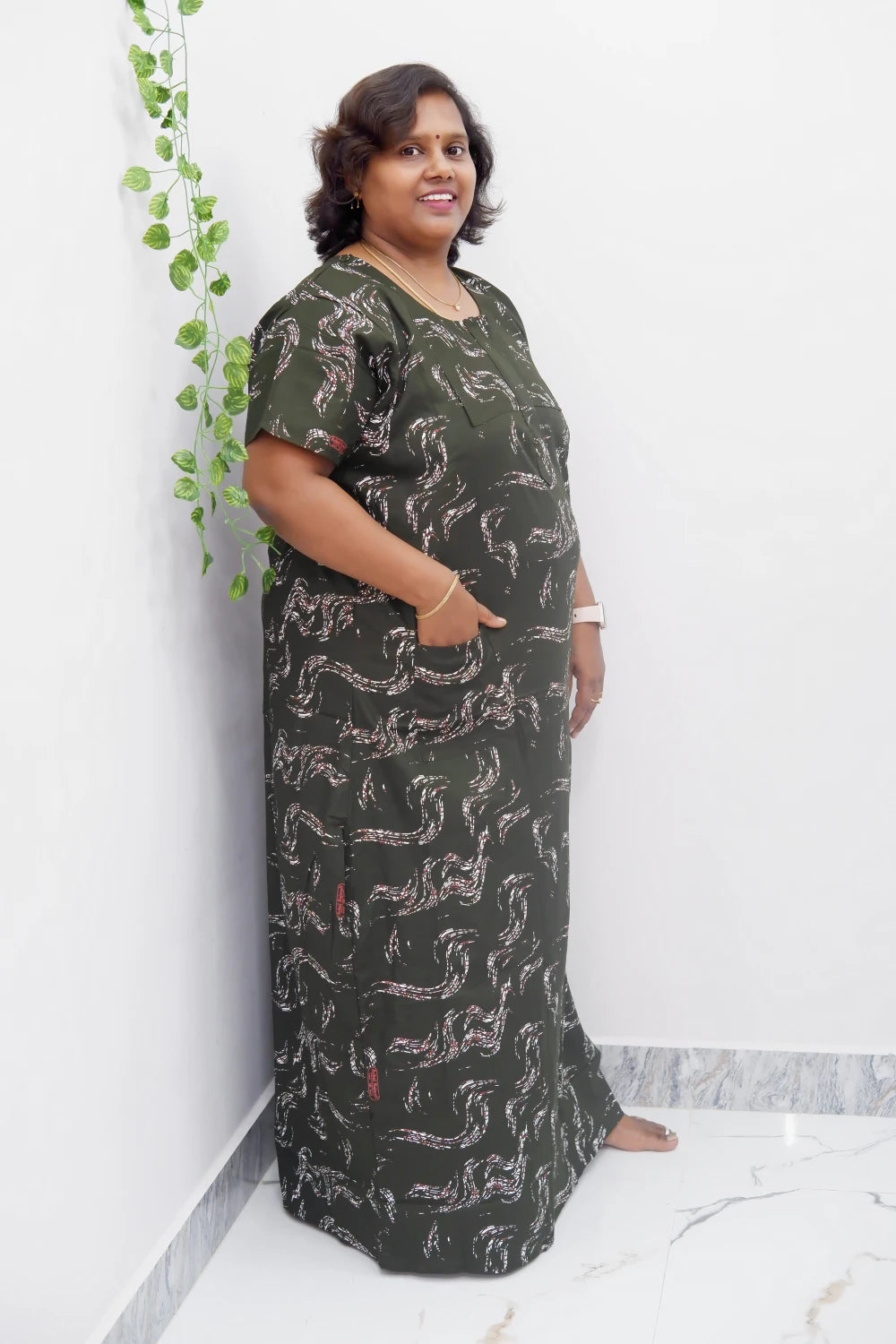 Elegant Zip-Front Pure Cotton Nighty