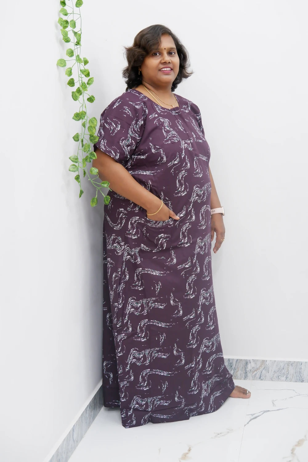 Elegant Zip-Front Pure Cotton Nighty