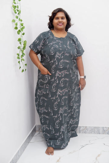 Elegant Zip-Front Pure Cotton Nighty