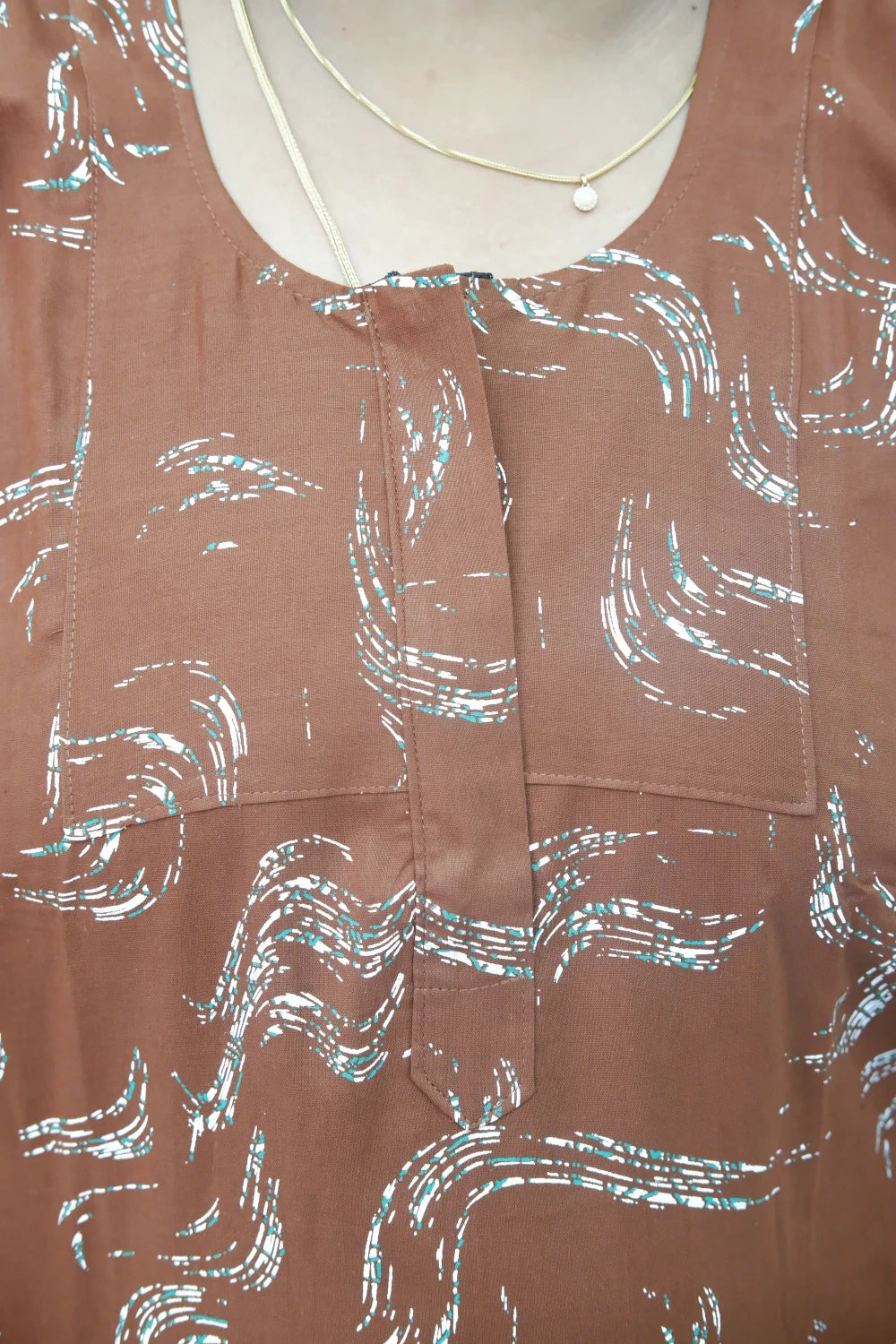 Elegant Zip-Front Pure Cotton Nighty