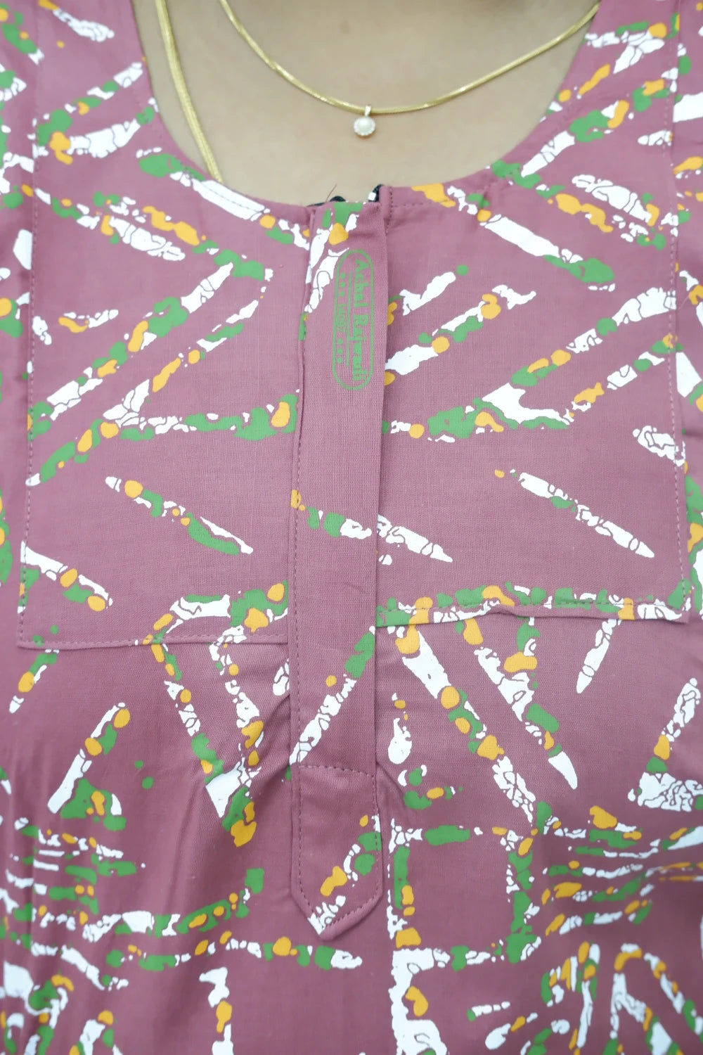 Elegant Zip-Front Pure Cotton Nighty