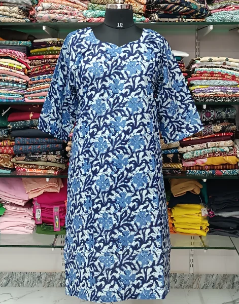 Maya Cotton Side Charm Kurti