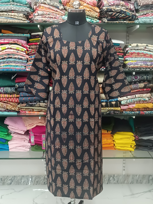 Maya Cotton Side Charm Kurti