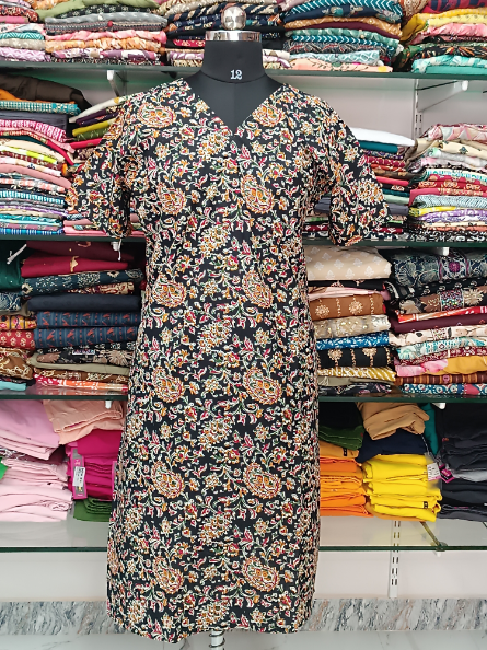 Maya Cotton Side Charm Kurti