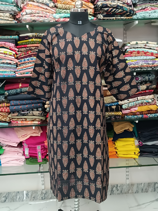 Maya Cotton Side Charm Kurti